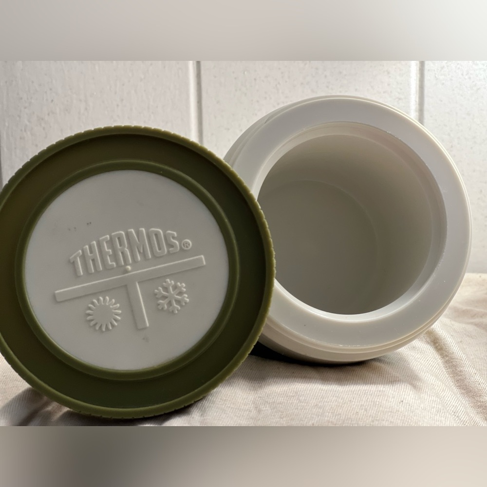 Set of 2 vintage Thermos containers - Picture 5 of 6